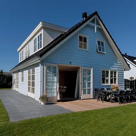 펜션 Near Dutch Coast & Park *