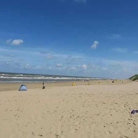 Near Dutch Coast & Park Semesterbostad Noordwijk